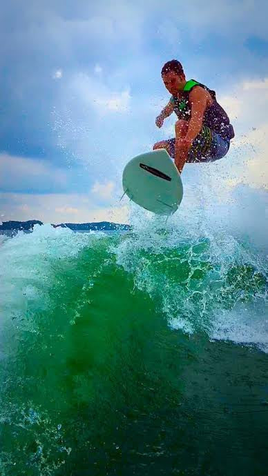 Fins & Accessories