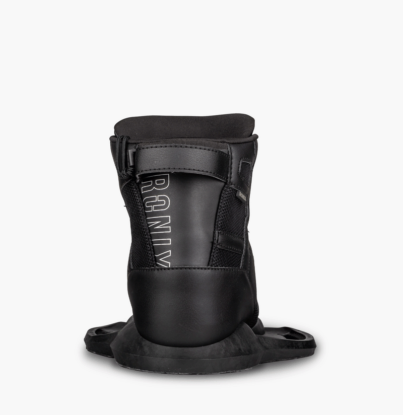 2025 Ronix District With Divide Bindings Wakeboard Package